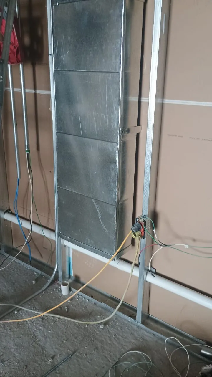 Instalación de cortinas de aire en quirófano